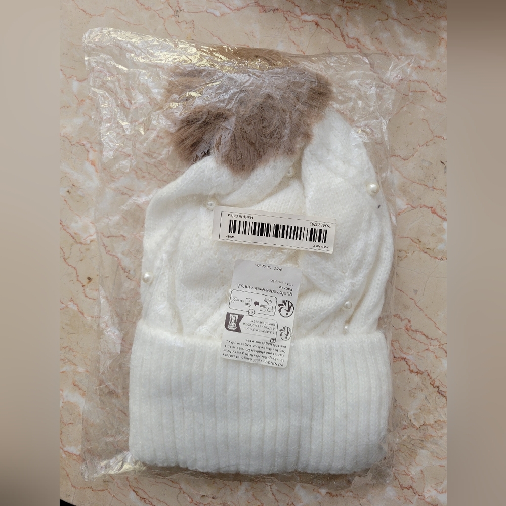 White Winter Hat with Pearls - Picture 2 of 2